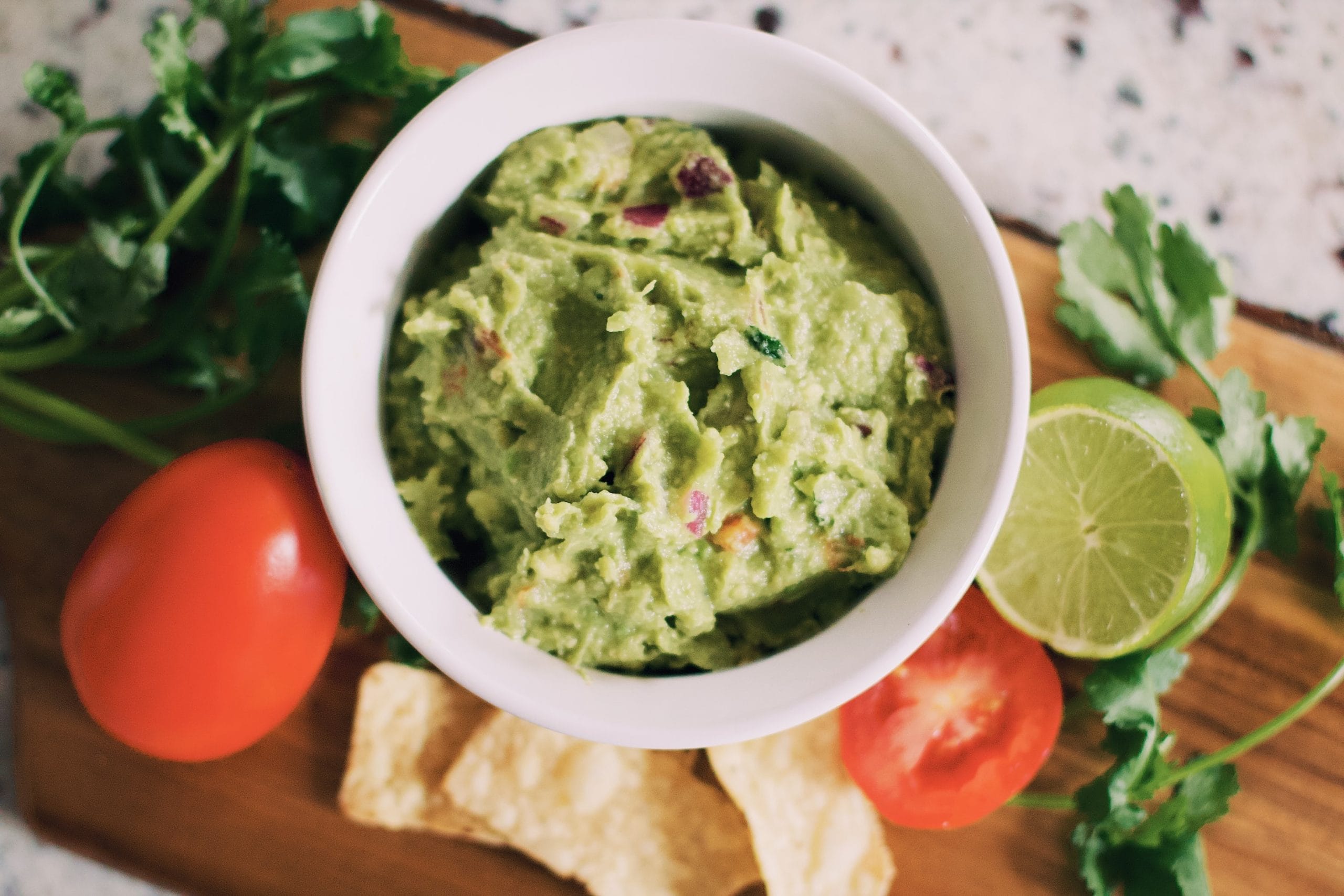 how to keep guacamole fresh overnight scaled 1