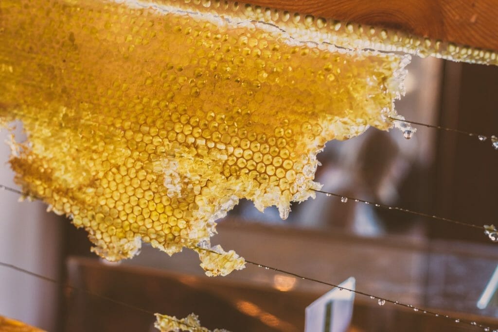 benefits of eating honeycomb 1 2